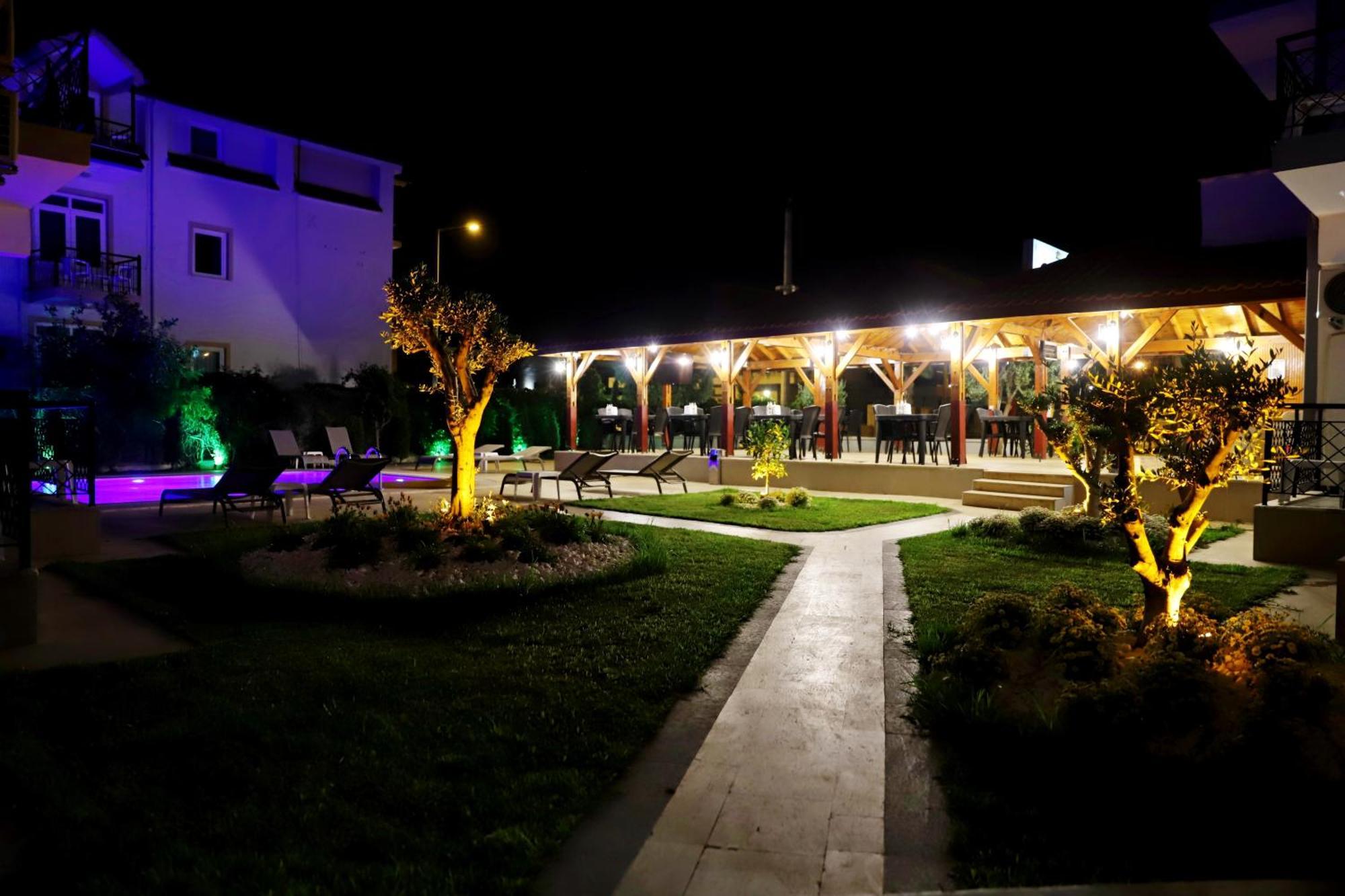 Akin Apart And Hotel Antalya Exterior photo